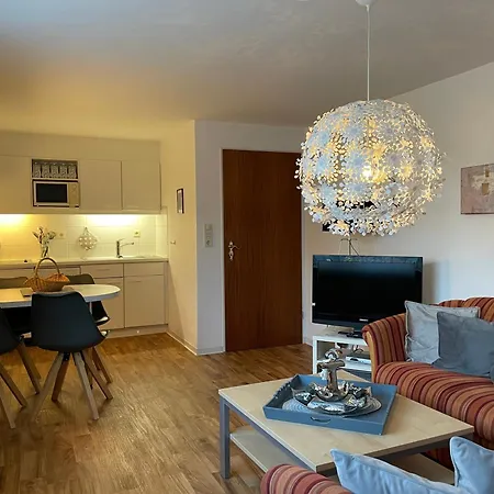 Haus Wolltoeft 'inselstern Whg10', Apartament Nieblum